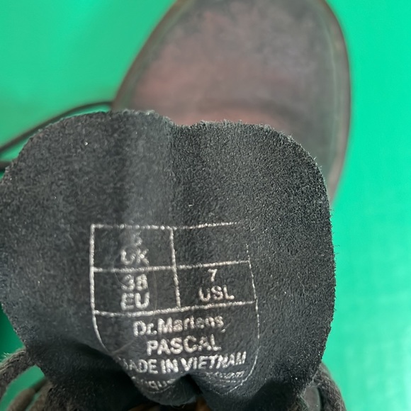 DM Dr Martens Pascal Black Irridescent  Leather Boots 7 US Ladies - Picture 5 of 5